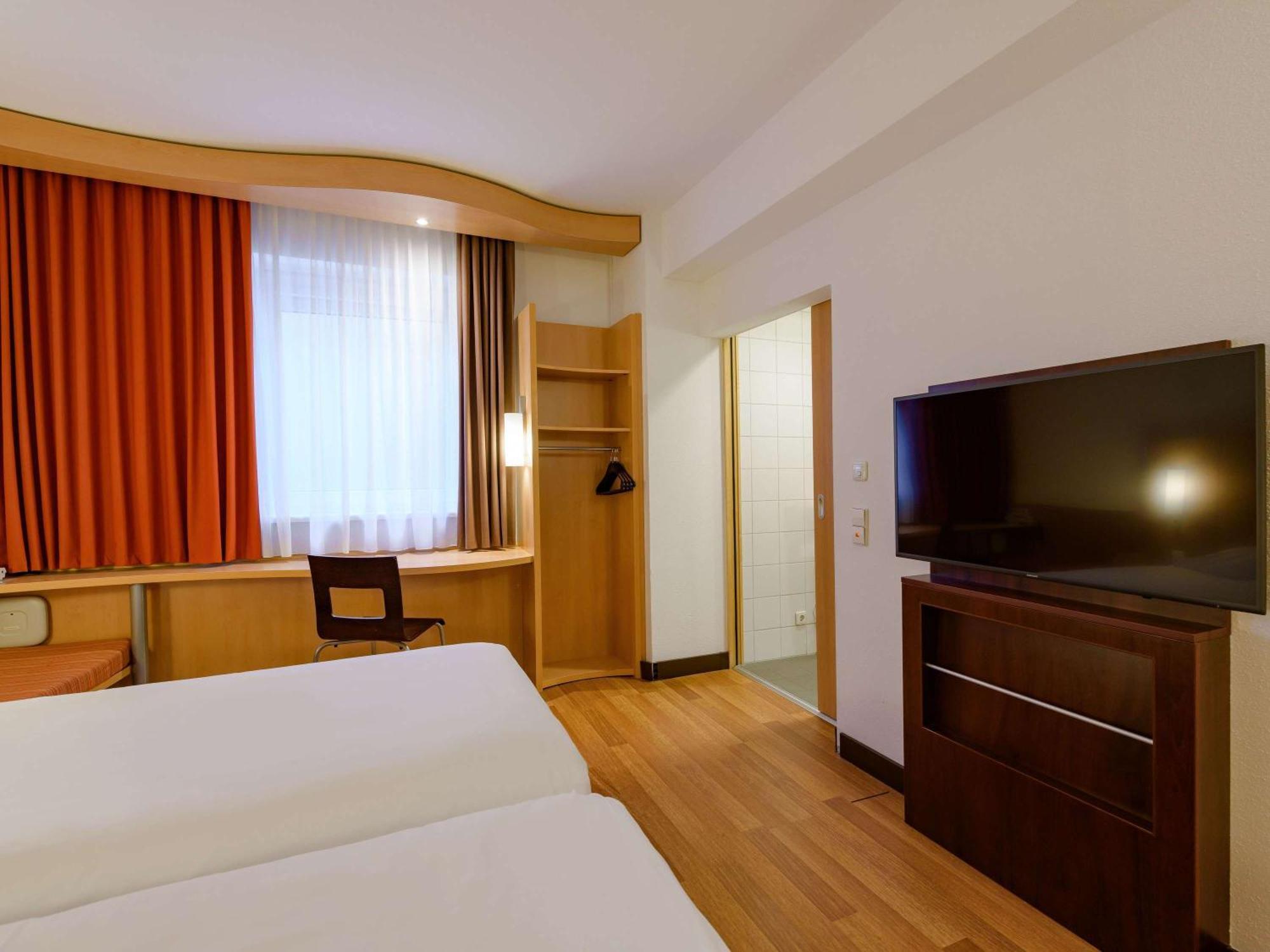 Ibis Stuttgart Airport Messe Hotel Leinfelden-Echterdingen Exterior foto