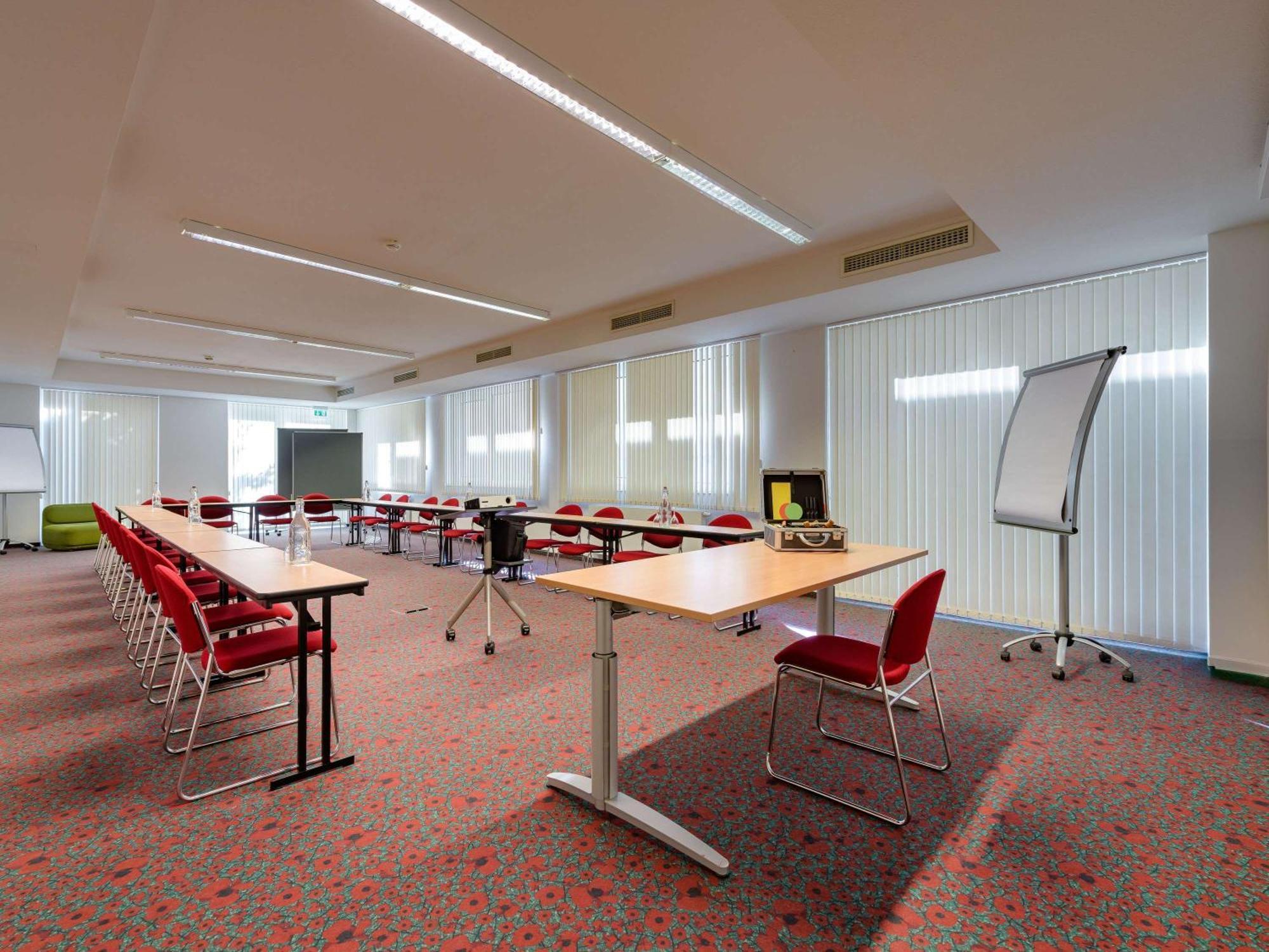 Ibis Stuttgart Airport Messe Hotel Leinfelden-Echterdingen Exterior foto