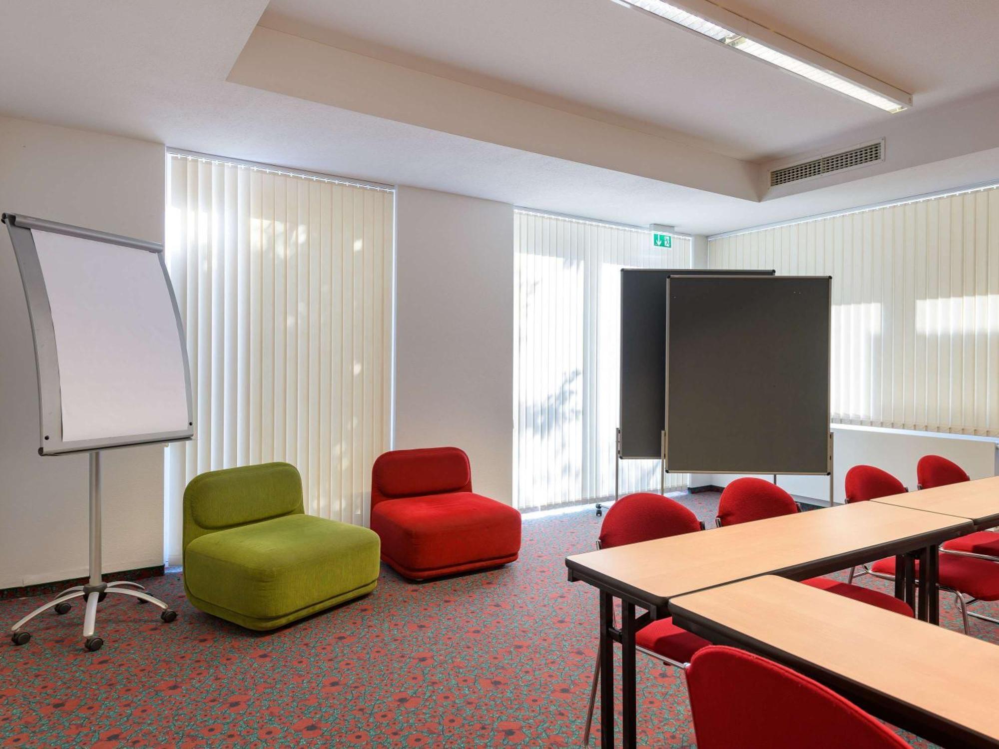 Ibis Stuttgart Airport Messe Hotel Leinfelden-Echterdingen Exterior foto