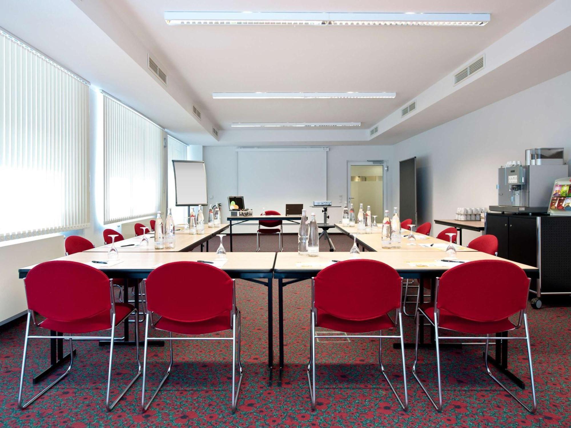 Ibis Stuttgart Airport Messe Hotel Leinfelden-Echterdingen Exterior foto